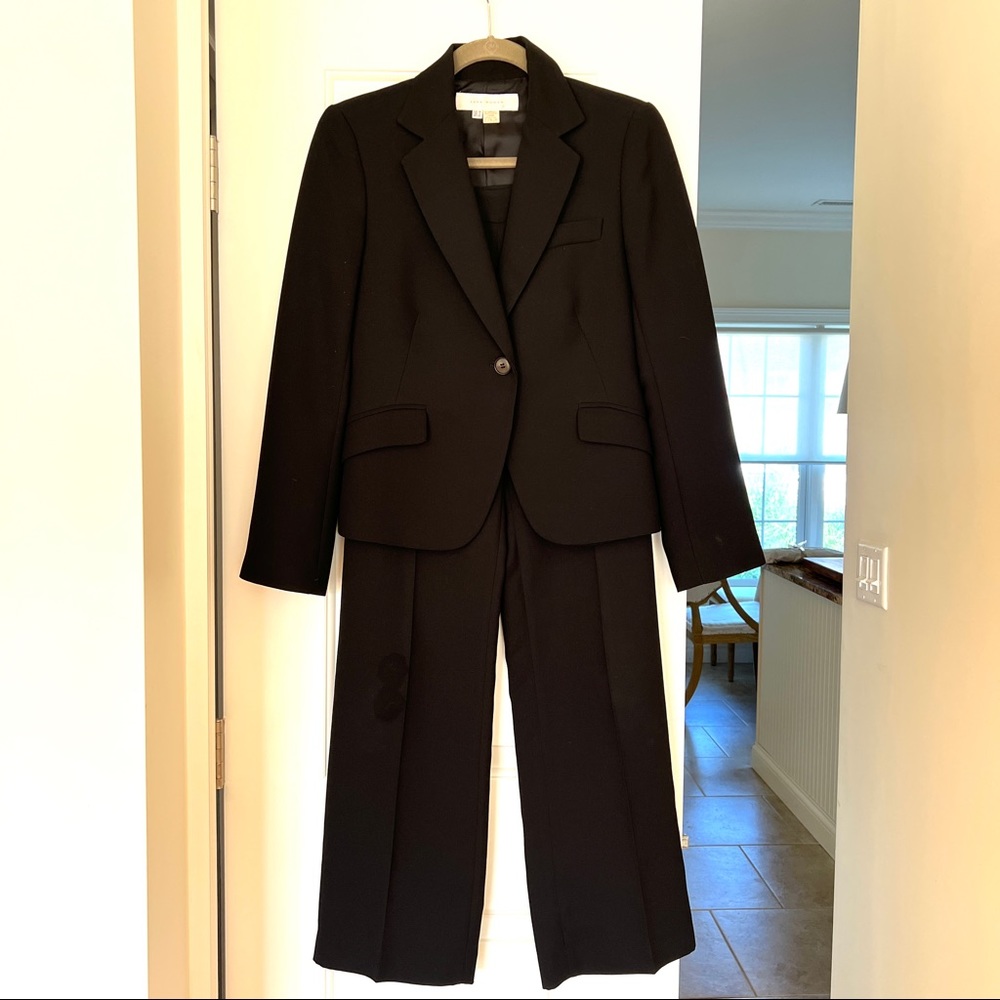 ZARA Woman’s Black Suit jacket size 6 pants size 4